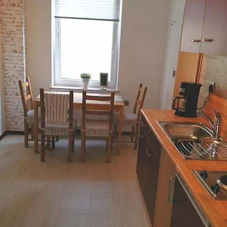 Eastside Apartman *